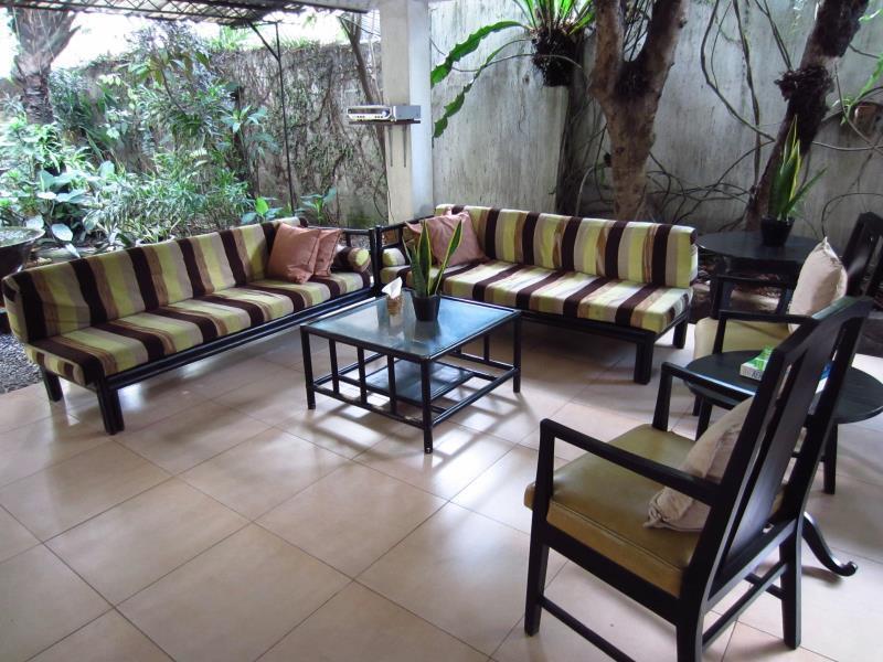 11Th Street Bed And Breakfast Bacolod Luaran gambar