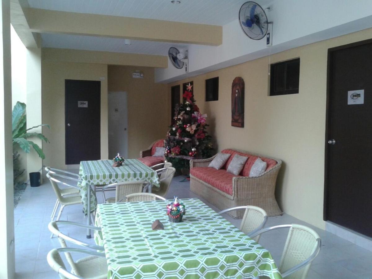 11Th Street Bed And Breakfast Bacolod Luaran gambar